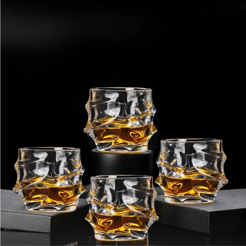 Cadouri pentru Sefi - Set 4 Pahare whiskey Starlight Wave