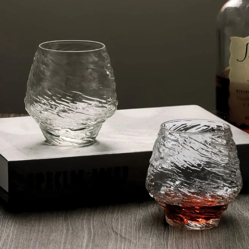 Cadouri de Baut - Set 4 pahare whiskey Twisted
