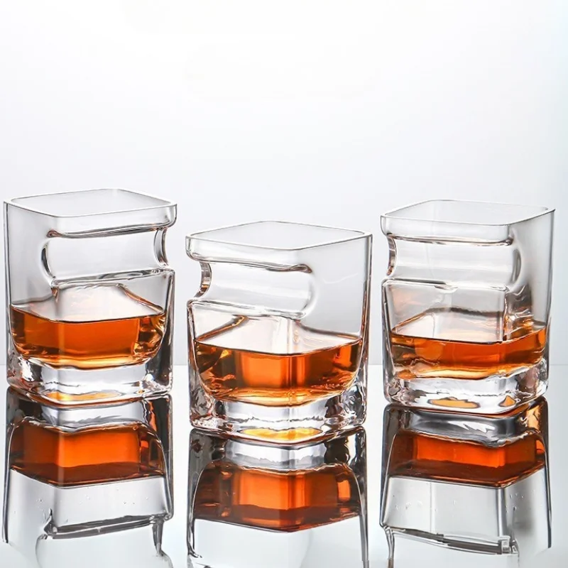 Cadouri de Baut - Set 6 pahare whiskey cu Suport Trabuc