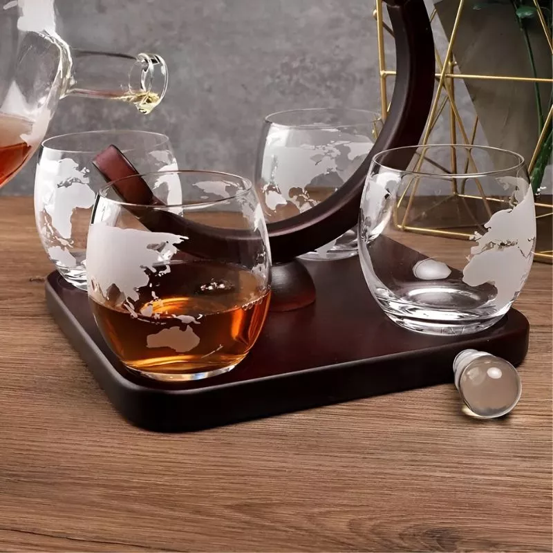 Set cadou decantor Glob Pamantesc cu 4 pahare Deluxe [5]