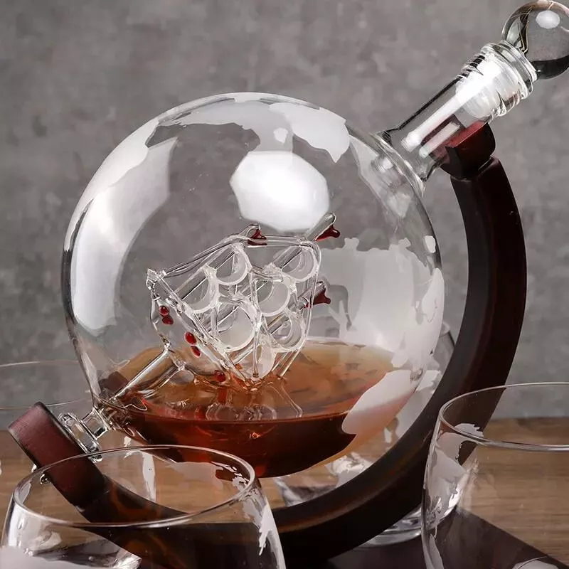 Set cadou decantor Glob Pamantesc cu 4 pahare Deluxe [8]