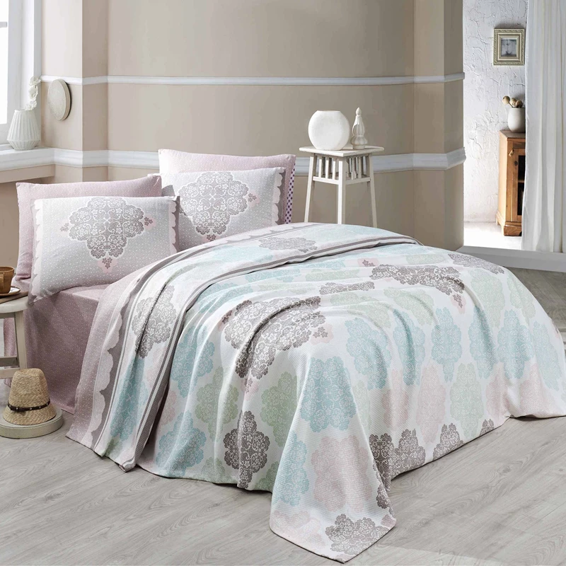 Cele mai noi - Set cuvertura pat dublu, bumbac, stil rafinat, 200x230 cm, doua huse de perna