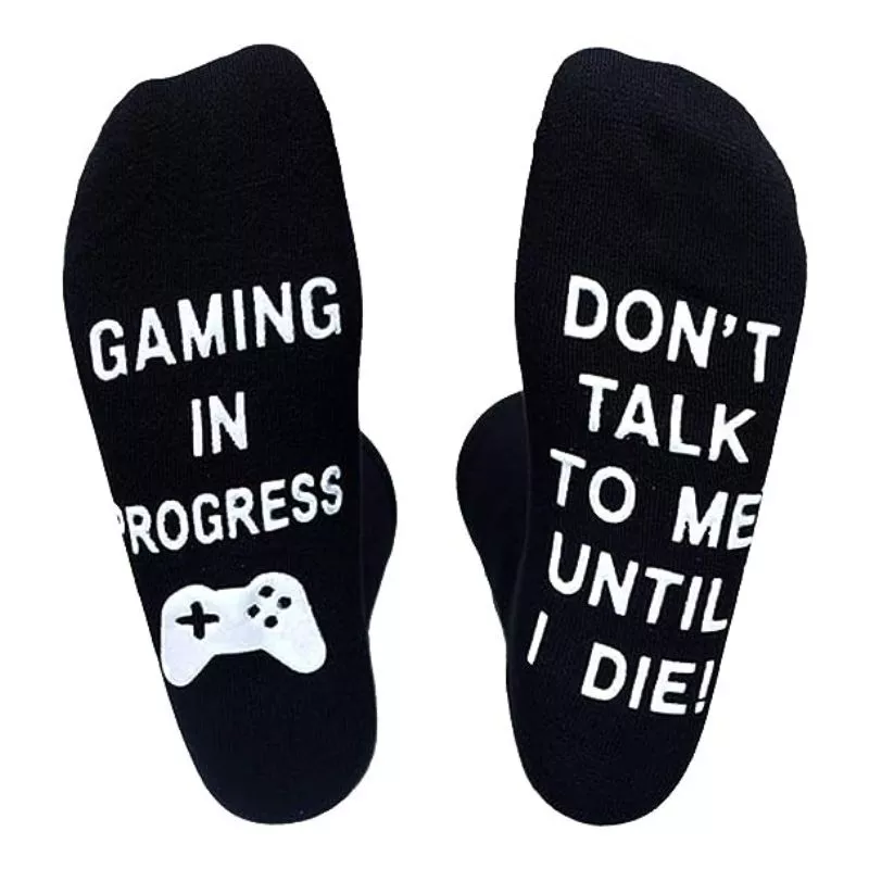 Sosete amuzante pentru gameri Don't talk to me until I die [4]
