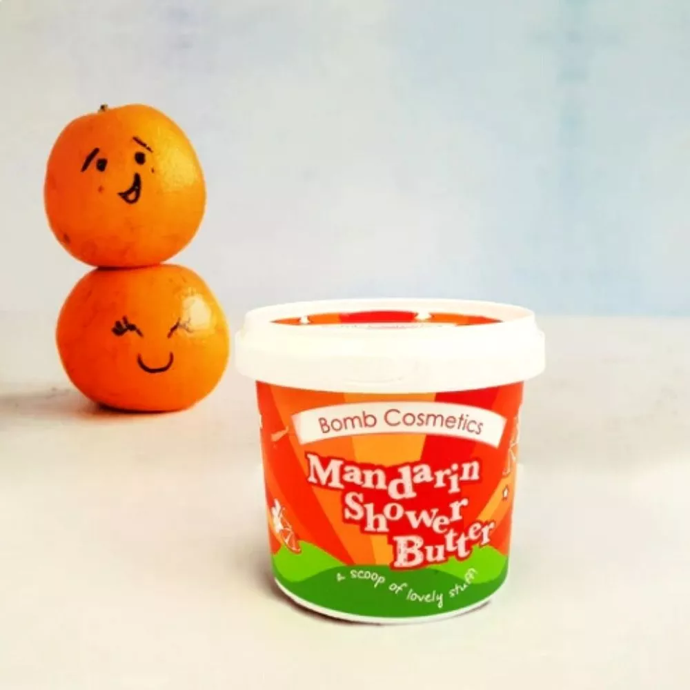 Cadouri - Unt de corp pentru dus cu Senzatii de Mandarine si Portocale Bomb Cosmetics 365 ml