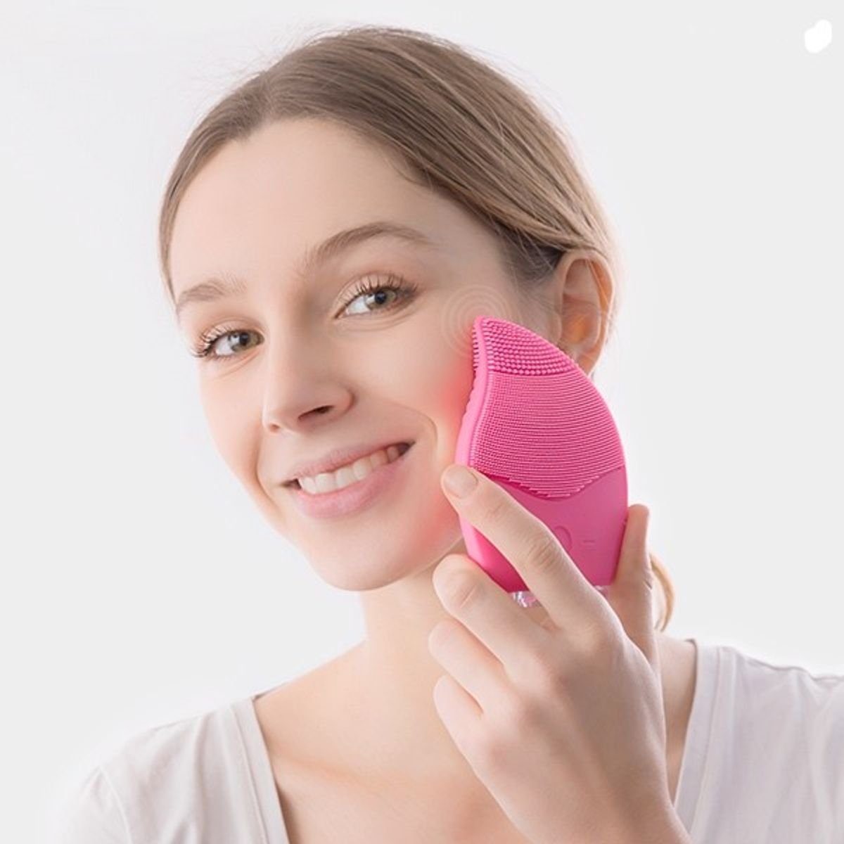 Aparat masaj si curatare faciala Pinky, din silicon
