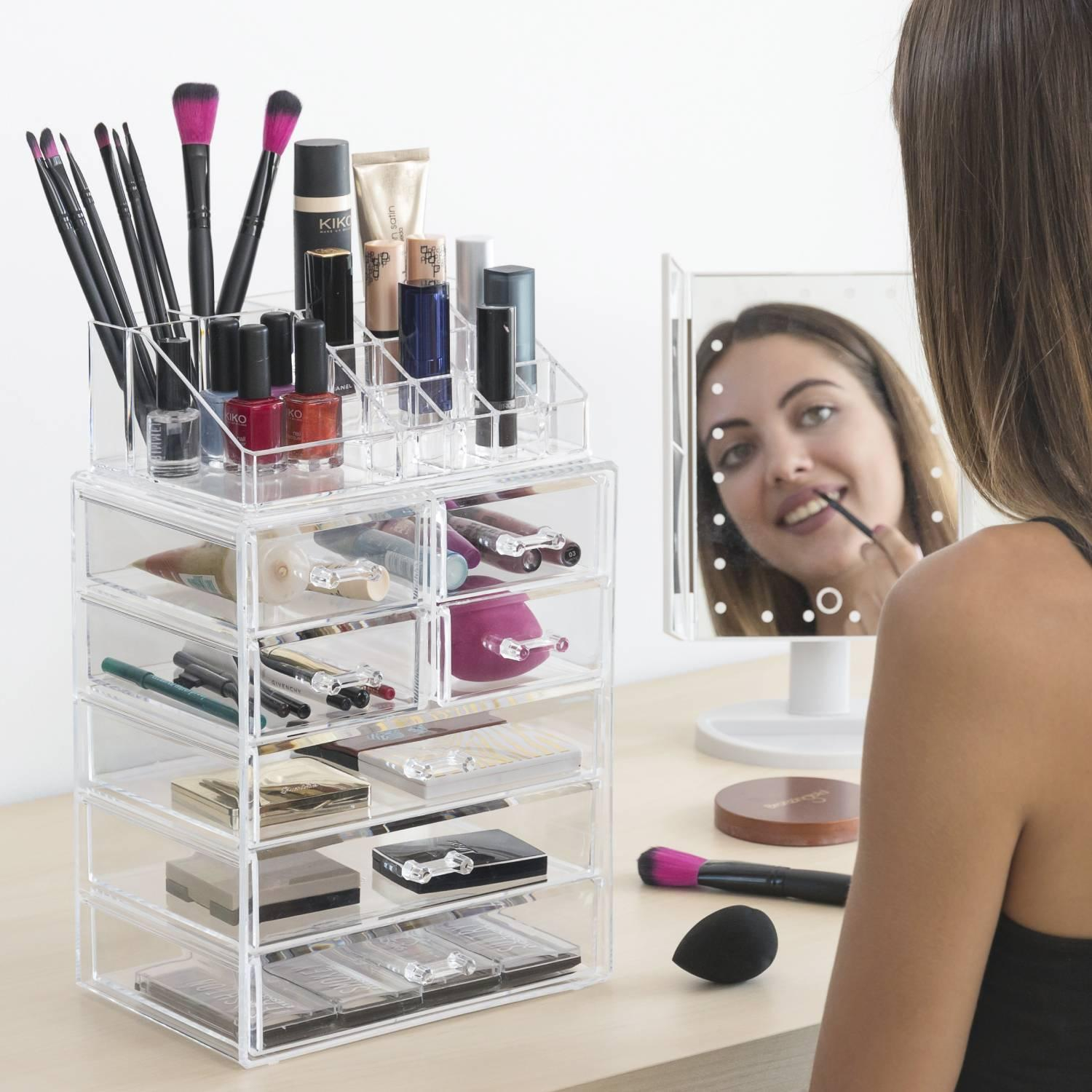 Organizator cosmetice machiaj cu 16 compartimente Makeup Dream
