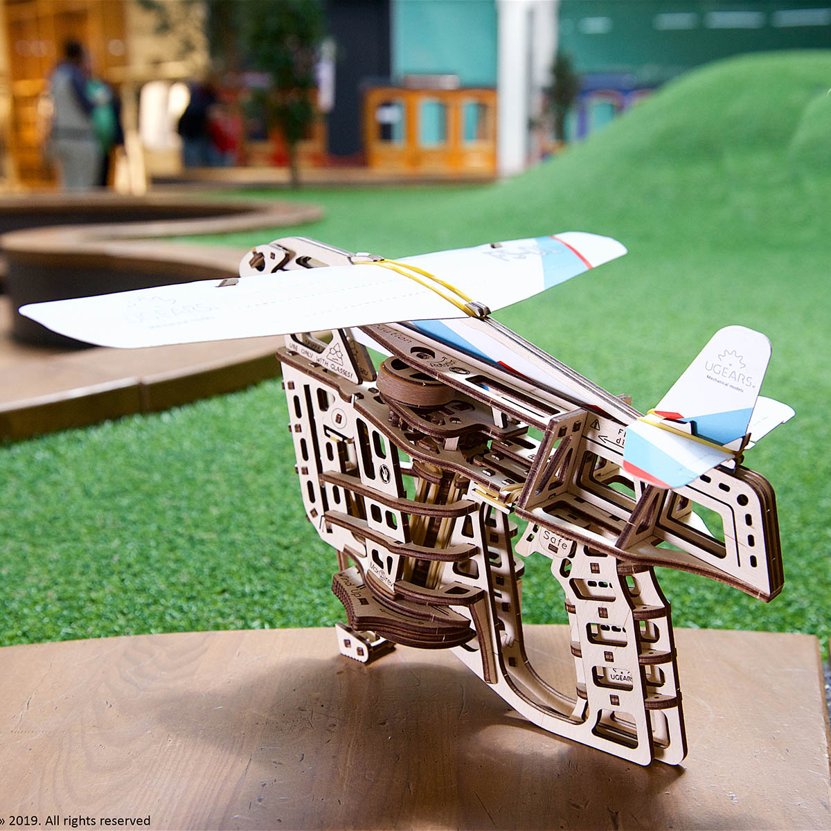 Puzzle 3D Flight Starter din lemn Ugears