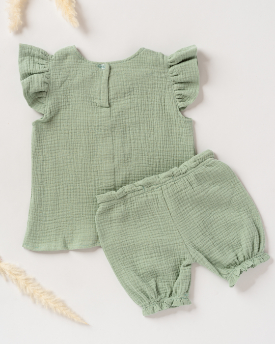 Compleu de vara din muselina cu pantaloni scurti si bluza verde salvie [3]