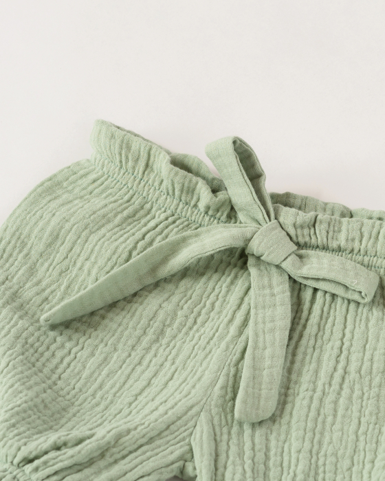 Compleu de vara din muselina cu pantaloni scurti si bluza verde salvie [1]