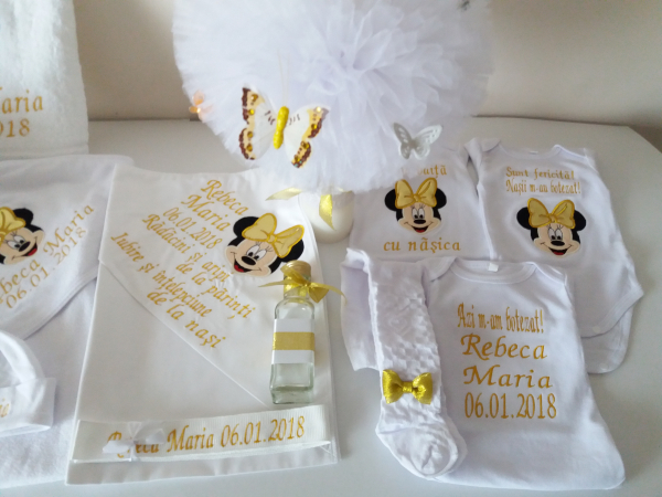 Trusou botez personalizat Gold Minnie [2]