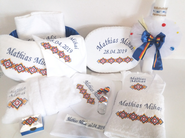 Trusou botez personalizat, motiv traditional [5]