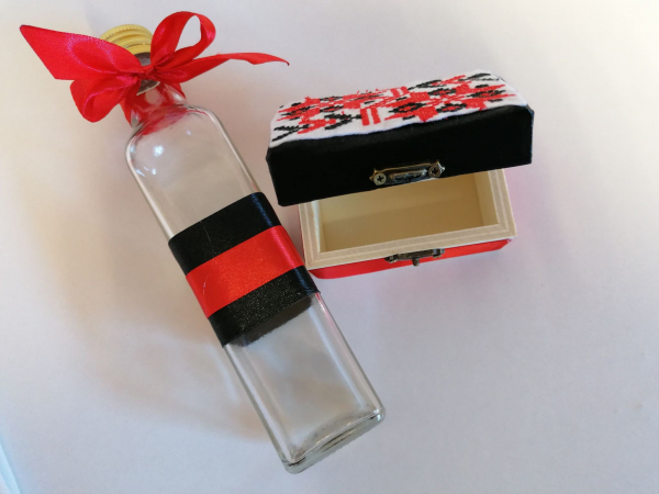 Trusou botez personalizat complet cu motiv traditional [9]