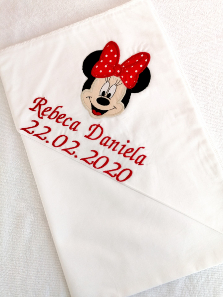 Trusou botez personalizat 8 piese Minnie Mouse [2]