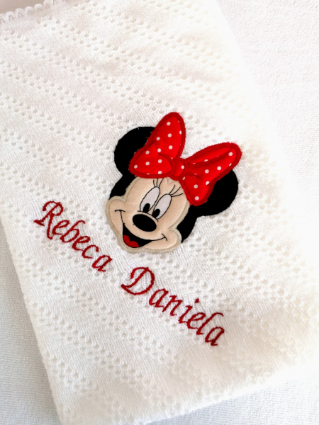 Trusou botez personalizat 8 piese Minnie Mouse [3]