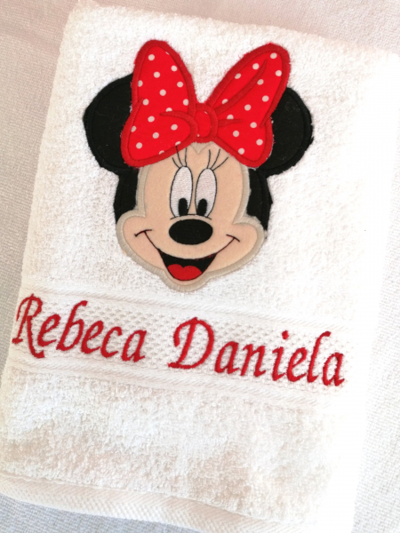 Trusou botez personalizat 8 piese Minnie Mouse [8]