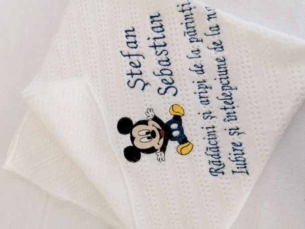 Trusou botez personalizat 9 piese Mickey Mouse [10]