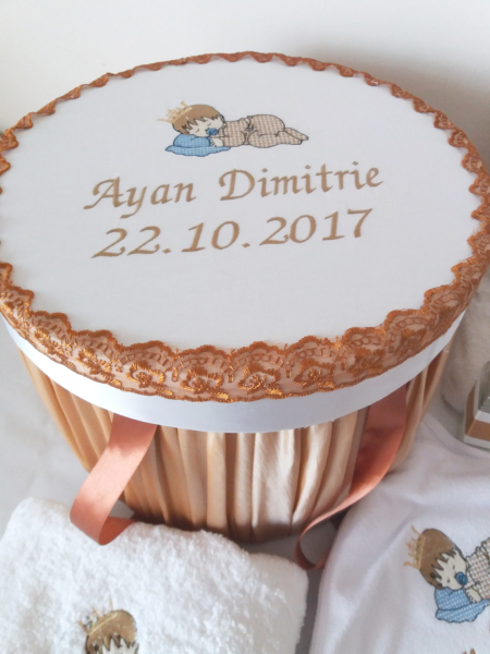 Trusou botez personalizat King [3]