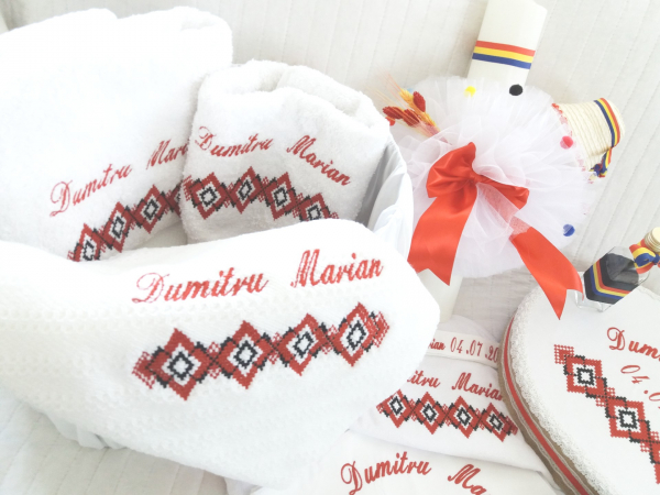Trusou botez personalizat, motiv traditional [3]