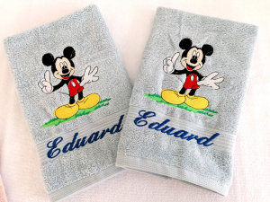 Articole copii pentru gradinita - Prosop personalizat pentru gradinita Mickey Mouse