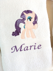 Prosoape personalizate botez - Prosop personalizat Unicorn 140 x 70 cm