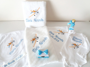 Trusou botez baieti 8 piese - Trusou botez baieti 8 piese Pilot