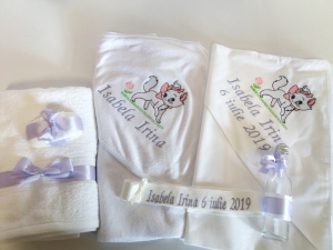 Trusouri personalizate fetite - Trusou botez personalizat 6 piese AristoCat