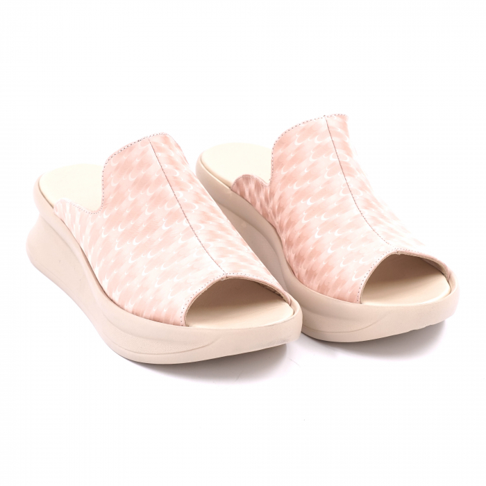 Papuci dama din piele naturala nude roze cu imprimeu 3D cu varf rotund si talpa inalta 6 cm 1120-24 [3]