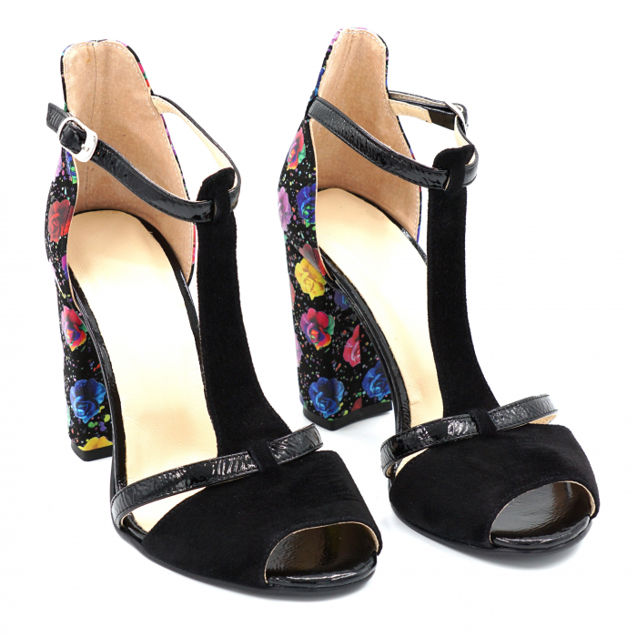 Sandale dama din piele naturala intoarsa neagra si cu imprimeu floral, cu varf rotund si toc inalt gros imbracat 9 cm 3419-24 [3]