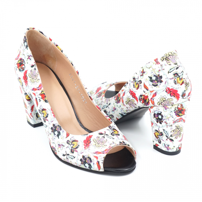 Pantofi dama decupati din piele intoarsa imprimeu floral cu varf rotund si toc mediu gros imbracat 7 cm 1027-2-24 [4]