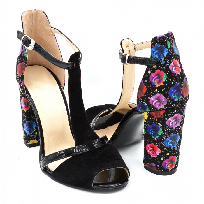 Sandale dama din piele naturala intoarsa neagra si cu imprimeu floral, cu varf rotund si toc inalt gros imbracat 9 cm 3419-24 [4]