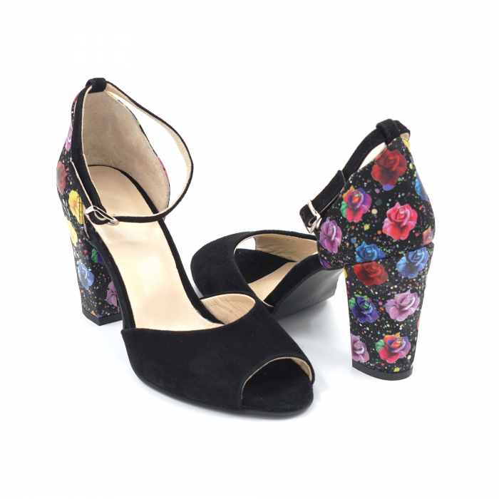 Sandale dama din piele naturala intoarsa neagra si cu imprimeu floral cu varf rotund si toc mediu gros imbracat 8 cm 1064-2-24 [4]