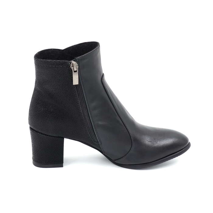Ghete dama elegante din piele naturala neagra si cu imprimeu cu varf rotund si toc mic gros imbracat 5 cm  70218-23 [3]