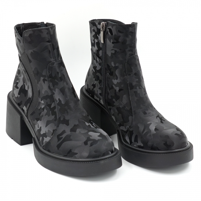 Ghete dama casual din piele naturala neagra cu imprimeu militar 3D cu varf rotund si toc mic gros 5 cm 70220-1-23 [4]