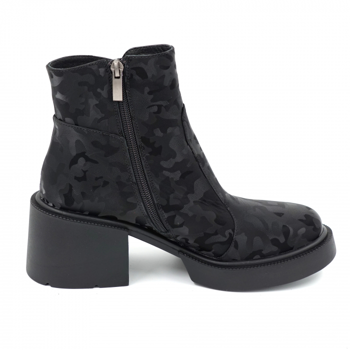Ghete dama casual din piele naturala neagra cu imprimeu militar 3D cu varf rotund si toc mic gros 5 cm 70220-1-23 [3]