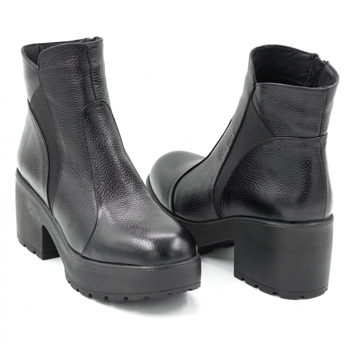 Ghete dama casual din piele naturala neagra cu varf rotund si toc mic gros 5 cm 70220-23 [5]