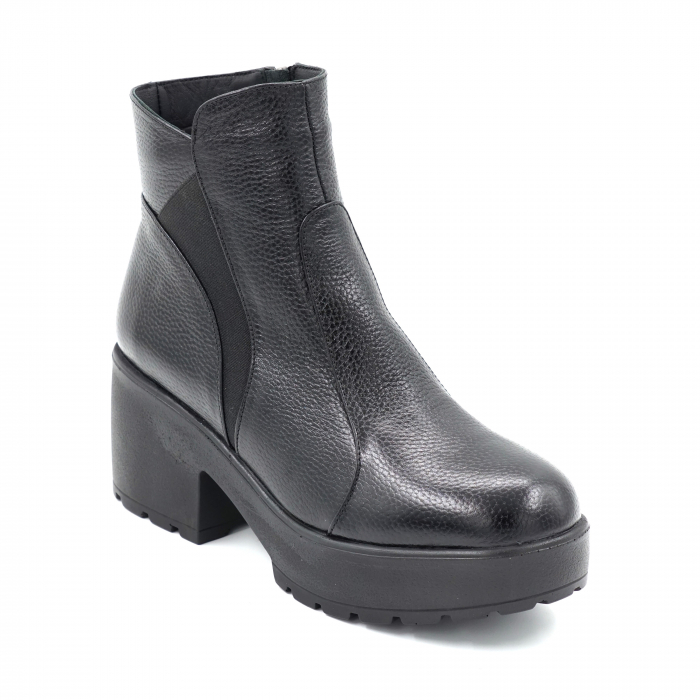 Ghete dama casual din piele naturala neagra cu varf rotund si toc mic gros 5 cm 70220-23 [2]