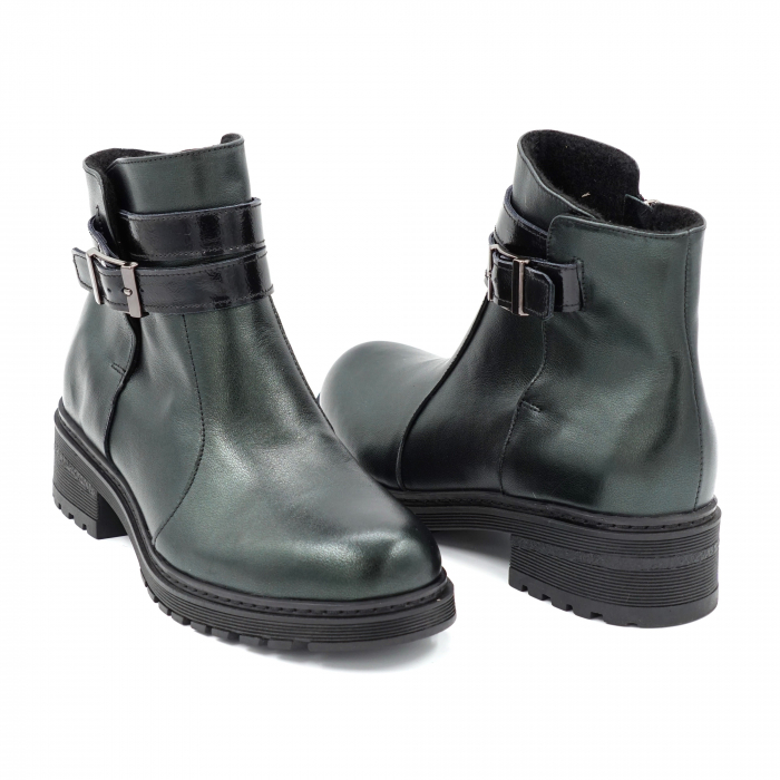 Ghete dama casual din piele naturala verde inchis smarald si lac negru cu accesoriu metalic, varf rotund si talpa 3 cm 73519-23 [4]