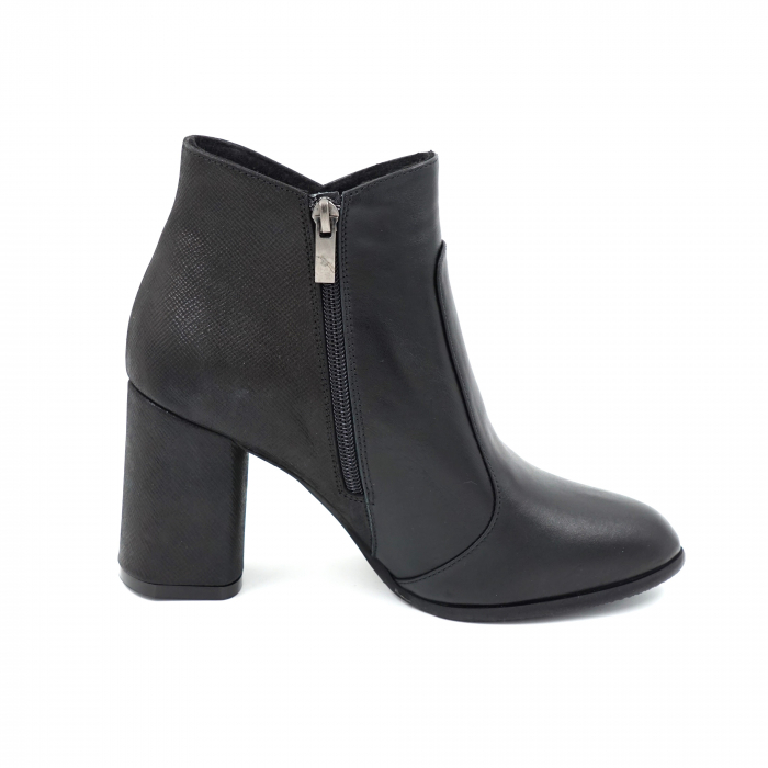 Ghete dama elegante din piele naturala neagra cu varf ascutit si toc mediu gros 8 cm 77419-23 [5]