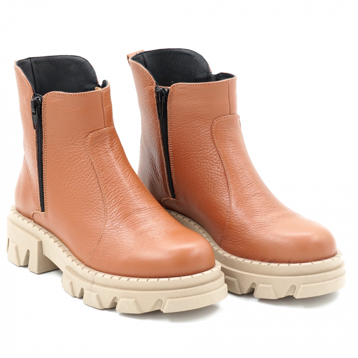 Ghete dama casual din piele naturala bizonata maro coniac cu varf rotund si talpa 3 cm 78121-2-23 [3]