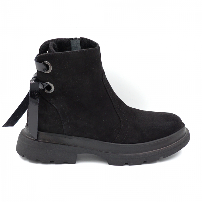 Ghete dama casual din piele naturala intoarsa neagra cu accesorii metalice, varf rotund si talpa 3 cm 71120-24 [1]