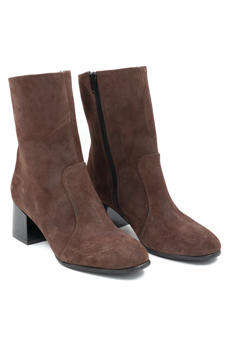 Ghete dama din piele naturala intoarsa maro inchis cu varf rotund si toc mic gros 5 cm 74617-1-24 [3]