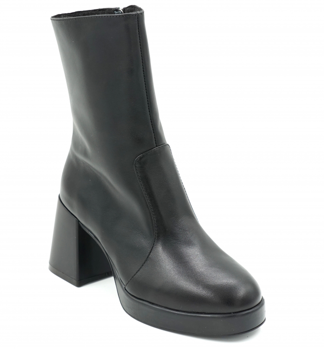 Ghete dama casual din piele naturala neagra cu varf rotund, platforma 2 cm si toc mic gros 6 cm  74617-4-23 [2]