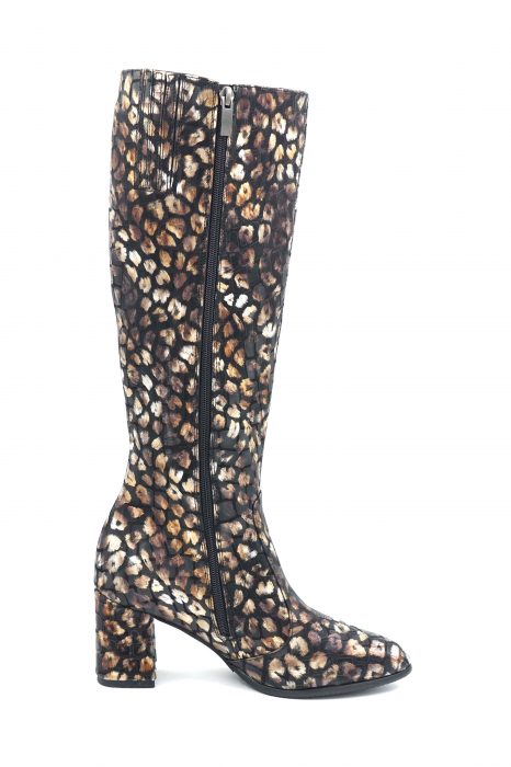 Cizme dama lungi elegante din piele naturala cu imprimeu animal print 3D cu varf rotund si toc mediu gros imbracat 7 cm 70123-23 [3]