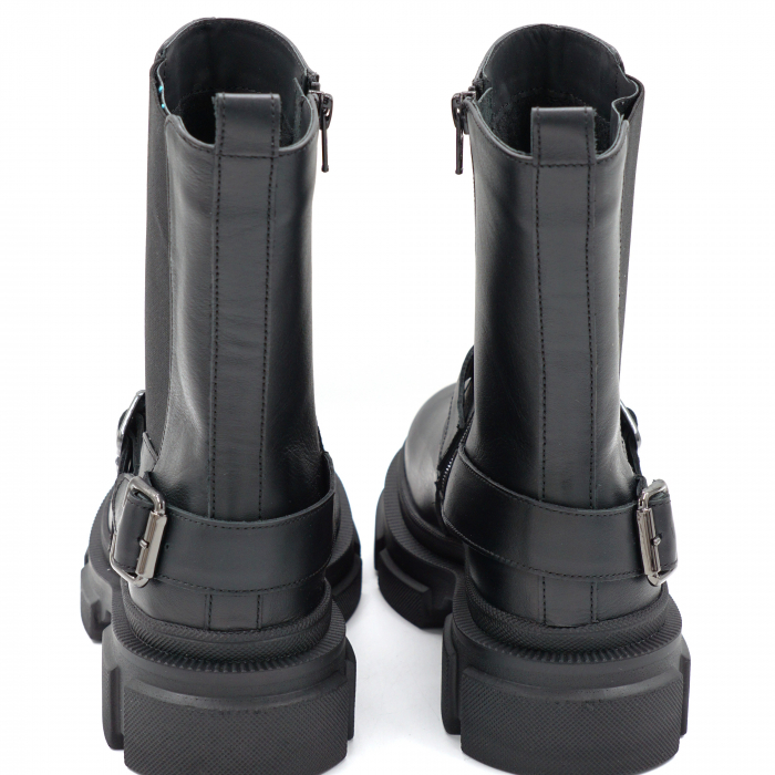 Ghete dama casual din piele naturala neagra cu accesorii metalice, varf rotund si talpa 3 cm 70624-24 [5]