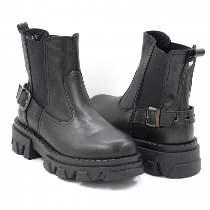 Ghete dama casual din piele naturala neagra cu accesorii metalice, varf rotund si talpa 3 cm  70724-24 [4]