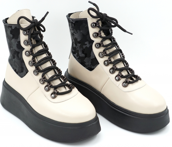 Ghete dama casual din piele naturala nude bej si neagra cu imprimeu militar 3D, cu accesorii metalice, cu varf rotund si talpa 5 cm  72321-23 [3]