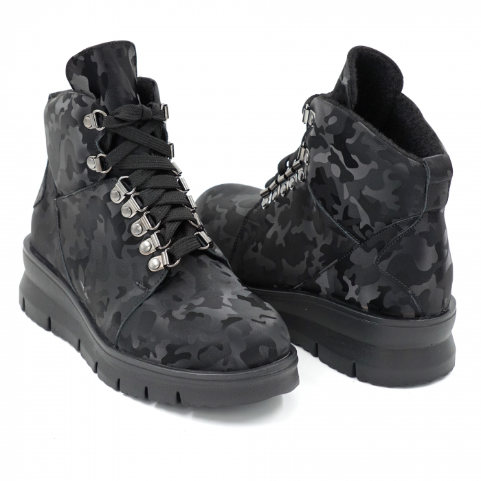 Ghete dama casual sport din piele naturala cu imprimeu negru militar 3D, cu accesorii metalice, cu varf rotund si talpa ortopedica 3 cm 73119-23 [4]