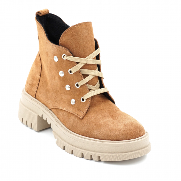 Ghete dama casual din piele naturala intoarsa maro coniac cu capse metalice, varf rotund si talpa 4 cm 74320-23 [2]