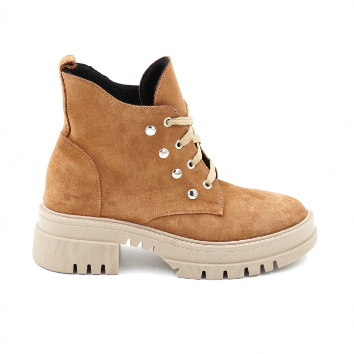 Ghete dama casual din piele naturala intoarsa maro coniac cu capse metalice, varf rotund si talpa 4 cm 74320-23 [1]
