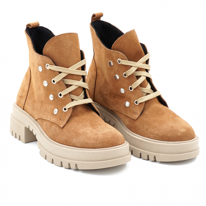 Ghete dama casual din piele naturala intoarsa maro coniac cu capse metalice, varf rotund si talpa 4 cm 74320-23 [3]